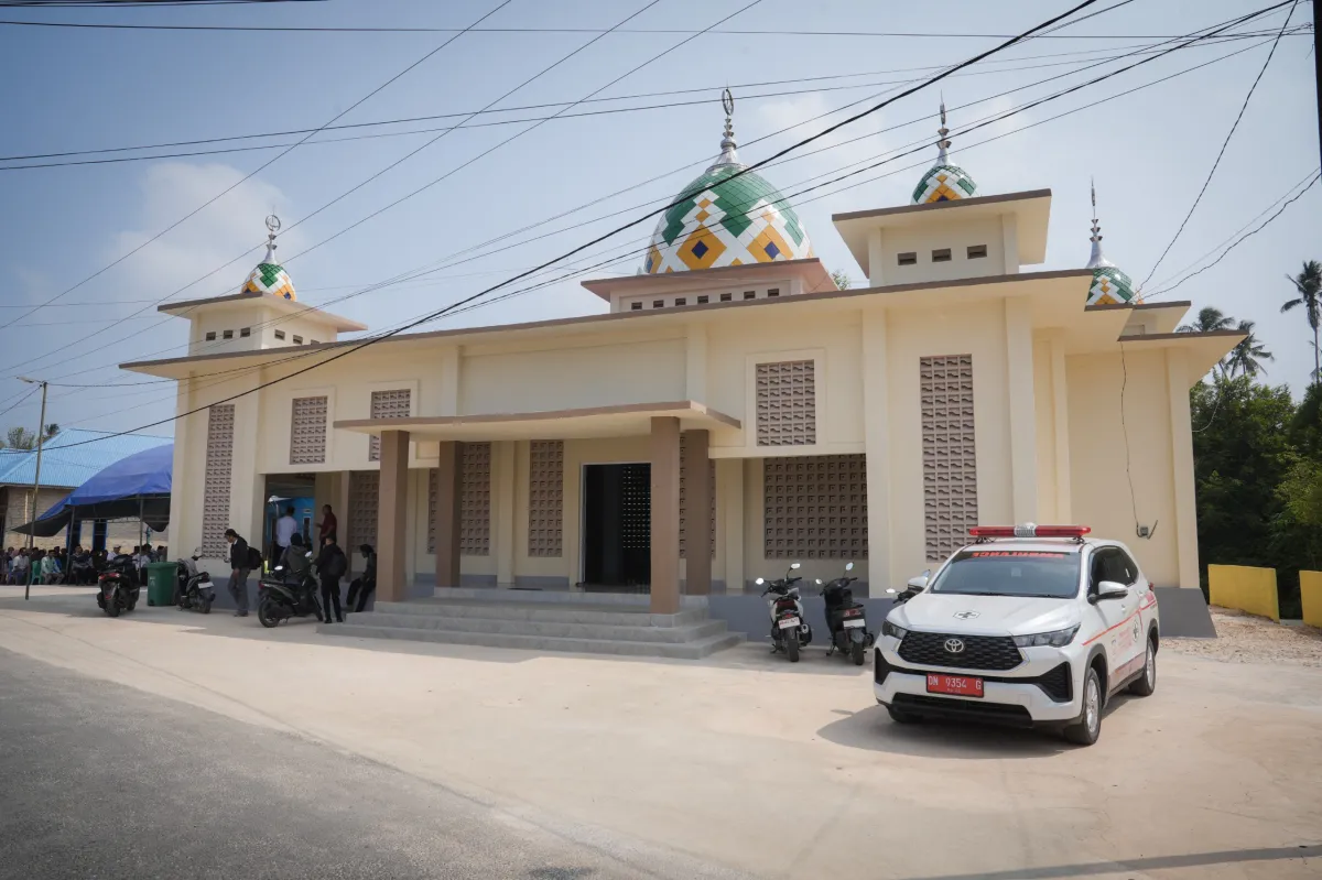 Masjid At Taqwa Menui Kepulauan