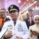 BUPATI BEKASI dr. Asep Surya Atmadja Berjanji SEGERA Copot Kadis LH