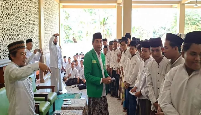 Wakil Bupati Batang Minta, Santri Jangan Tiru Pejabat Koruptif 