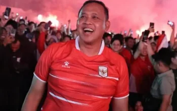 Satu Negeri, Satu Sorakan! Bekasi Bergemuruh — Tri Adhianto Buka Pesta Rakyat di Plaza Patriot: Semua Bersorak, Semua Bersama