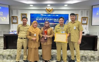 Pemkab Batang Raih Penghargaan Pembina Terbaik Pengelolaan JDIH Pemerintah Desa