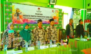 Musim Virus Corona, Pelantikan PPS Plumpang Tuban Dijaga Ketat Petugas Kesehatan