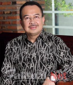Tulisan Rhenald Kasali : Cinta Kasih Ala Jepang Tidak Menari di Atas Penderitaan Orang