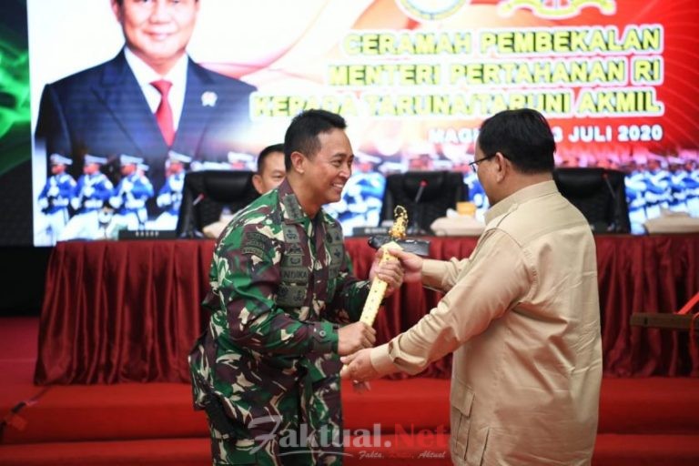 Menhan RI Didampingi Kasad Lakukan Kunjungan Kerja ke Akademi Militer