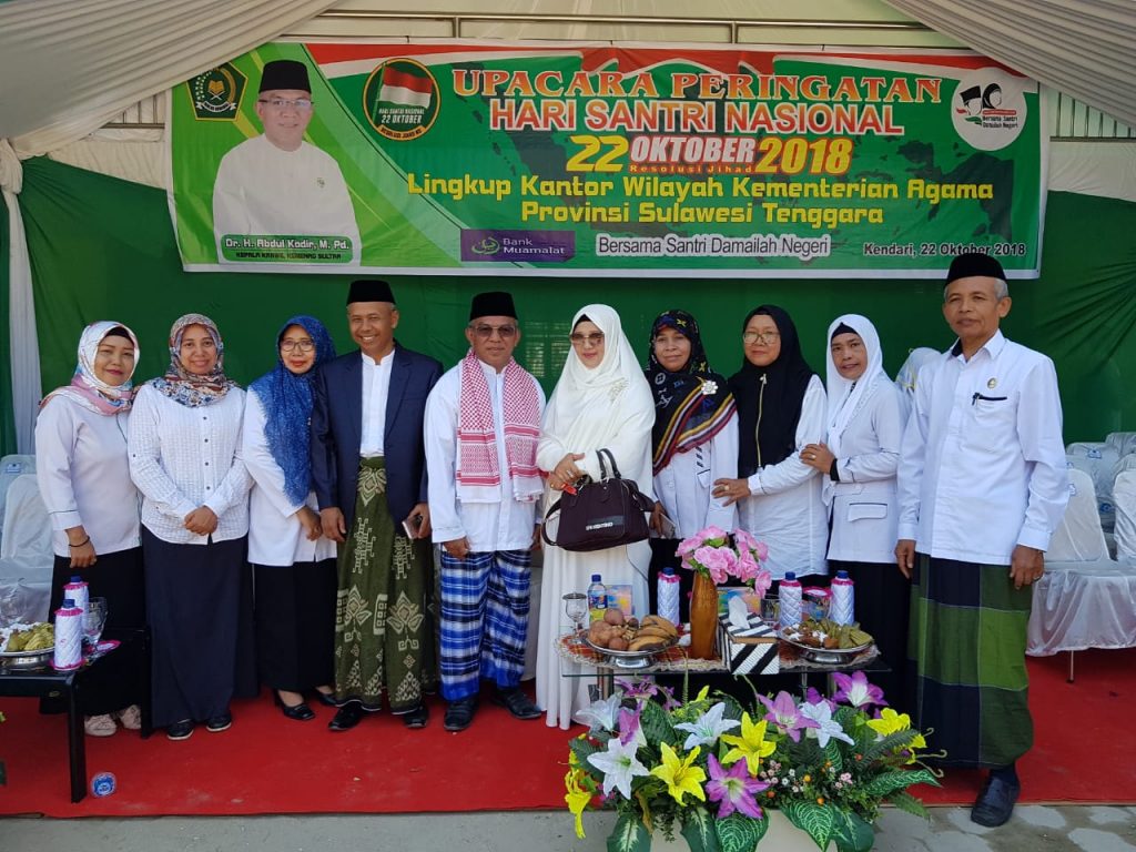 Kakanwil Kemenag Sultra “Santri Adalah Pelopor Generasi Spiritual Di Indonesia”