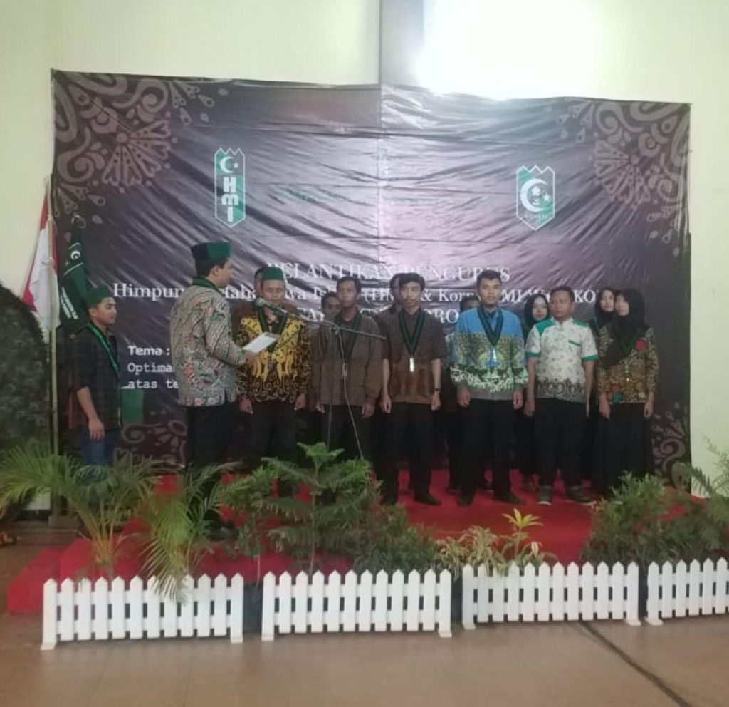 Pelantikan Pengurus HMI Dan HMIWATI Cabang Ponorogo Dihadiri Muspida