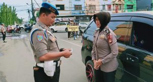 Propam Polres Gowa Menggelar Pemeriksaan Terhadap Anggota Kepolisian Yang Membawa Kendaraan Ke Kantor