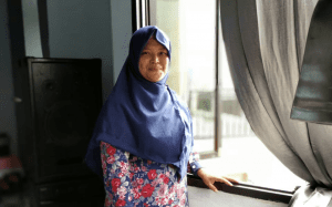 Impor Sampah Menumpuk Dalam Kubangan Demokrasi