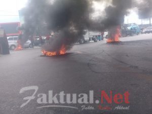 Menyangka Jokowi Akan Menghadiri HPS, IMM Sultra Unras Tuntut Keadilan Bagi Randi & Yusuf