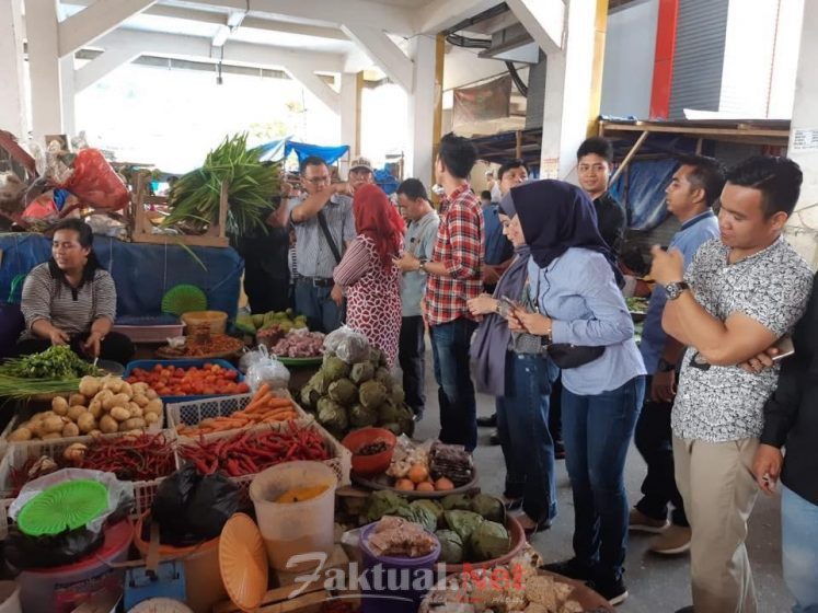 Natal dan Tahun Baru, Perdagkop dan UKM Kendari Intens Awasi Pasar