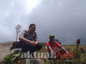 Ada apa Kapolsek tompobulu pantau tapal batas Dikelurahan Cikoro
