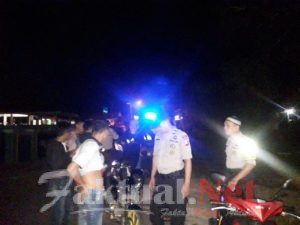 Antisipasi tindak kriminal dimalam hari, kapolsek tompobulu gelar cipta kondisi