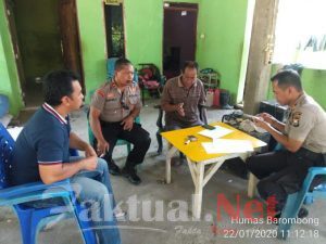Jamin Kelancaran Distribusi Pupuk, Kapolsek Barombong Gowa Turun Langsung Temui Kelompok Tani