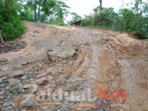 Terkait Jalan Rusak di Desa Sicini, Camat Parigi: Jalanan Memang Rusak Tapi Tak Ada Lumpur