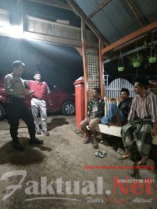 Bhabinkamtibmas Polsek Tompobulu Polres Gowa Ajak Warga Tingkatkan Kewaspadaan