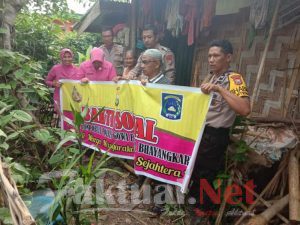 Wujud Peduli, Bhayangkari Ranting Polsek Tompobulu Polres Gowa Gelar Bakti Sosial