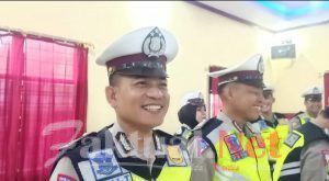 Latih Senyum Personil, Wujud Pelayanan Prima Sat Lantas Polres Gowa