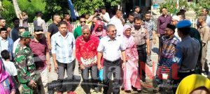 Bupati Butur Hadiri HUT Desa Sumampeno yang ke – 7, Himbau Masyarakat Desa Tetap Bersatu