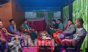 Mencegah Penyebaran Covid -19, Pemerintah Desa Pencong Aktif Sosialisasi Kerumah Warganya