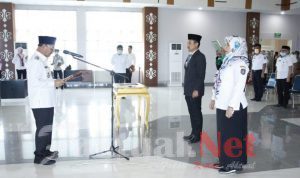 Bupati Konsel Lantik Muhammad Yusuf Jadi Kadis Dukcapil