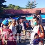 Antisipasi Penyebaran Covid-19, Kapolsek Parangloe Lakukan Himbauan DiPasar Bontojai