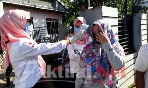 Gabungan PMI, Puskesmas Bontolempangan II dan Pemdes, lakukan Pemeriksaan dan Penyemprotan disinfektan Cegah Covid-19