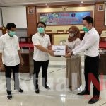 BP-Jamsostek Gowa Serahkan Bantuan Paket Sembako Ke Posko Penanganan Covid-19