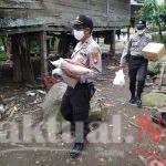 Wujud Kepedulian Di tengah Pandemi Covid-19, Kapolsek Tompobulu Polres Gowa Berbagi Tali Asih Ke Warga Kurang Mampu