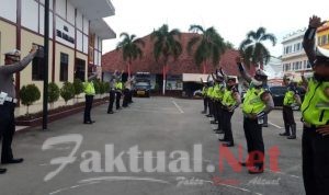 Jaga Daya Tahan Tubuh Personil, Kasat Lantas Polres Gowa Pimpin Senam Sajojo