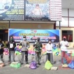 Peduli Jurnalis, Kapolres Gowa Bagikan Paket Sembako