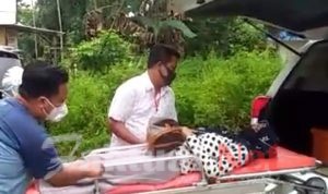 Lembaga Adat Tolaki Evakuasi Penderita Tumor Ganas, Wagub Sultra Akan Biayai Sampai Sembuh