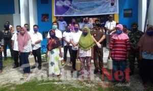 Dampak Covid-19, Pemkab KepSul Bagikan Minyak Tanah Gratis Ke Warga