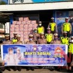 Sambut HUT Bhayangkara ke 74, Sat Lantas Polres Gowa Bagikan Ribuan Parcel Ke Warga