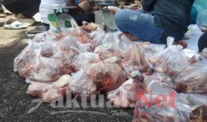Disdik Sulsel Sembelih Empat Ekor Sapi dan Bagikan Kupon Daging Kurban