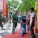 Pasca Shalat Jumat, Bhabinkamtibmas Pacinongang Gowa Sosialisasikan Perda wajib masker