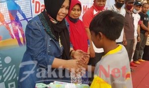Dipadati Kesibukan,  Hj.Rahmawati Tetap Penuhi Panggilan Warga