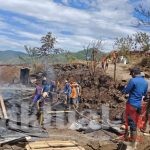 Satu Rumah Hangus Terbakar di Kelurahan Gantarang, Personil Polsek Tinggimoncong Datangi TKP