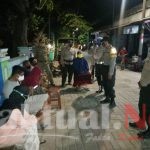 Bubarkan Kerumunan Warga Polsek Kepulauan Seribu Selatan Cegah Penyebaran Covid-19