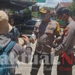 Pimpim Pam, Kapolres Sinjai Bagi-Bagi Masker Kepada Peserta Aksi Unjuk Rasa