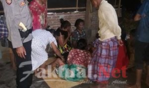 Evakuasi Korban Disambar Petir, Personil Polsek Marbo Turut Prihatin