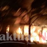 Rumah Permanen Terbakar, Dua Unit Damkar Diterjunkan