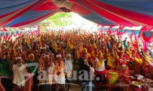 “Lautan” Pendukung Hadiri Kampanye Fam-Sah