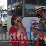 Hari Ke-13 Ops Zebra, Satlantas Polres Sinjai Edukasi Warga Pakai Masker