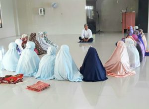 Calon Kades Bontolempangang, Muhammad Warif Sambangi Warga