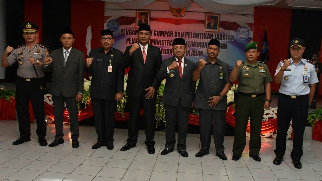Pj. Sekda Hadiri Pelantikan Pejabat Administrator BNN