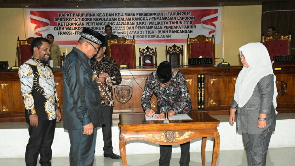 Walikota Sampaikan LKPJ 2018