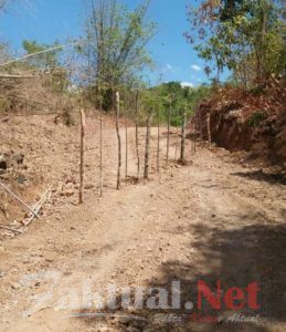Merasa Dirugikan, Pemilik Lahan Pagari Jalan Tani
