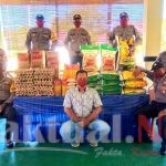 Ringankan Beban Warga Di Masa Pandemi, Polsek Lakudo Berbagi Sembako