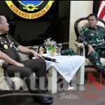 Pangkoarmada III Terima Kunjungan Kerja Kajati Papua Barat