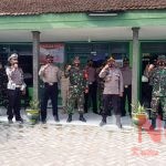 Polsek Ciruas Berikan Ucapan Hut TNI Ke-75 Di Koramil 0216/Ciruas